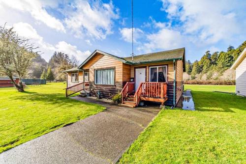 Orick Casa | Elk Meadow Cabins 9B Prairie Creek - Single Room