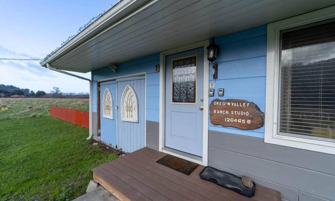 Orick Casa | Elk Meadow Cabins Ranch Site Oreq-B