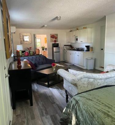 Harkers Island Apartamento | Ell's Room