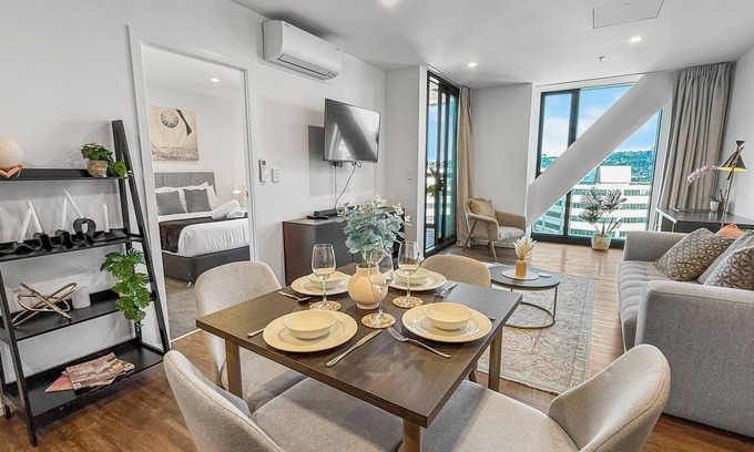 Greenlane - Ellerslie Apartamento | Ellerslie Sanctuary | Luxury Apt & Great Amenities