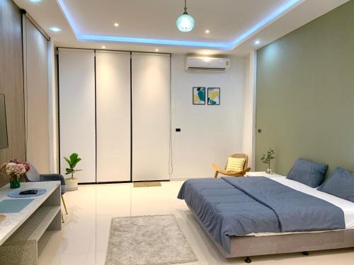 Ban Lo Long Casa | Ellie House Phuket Old Town