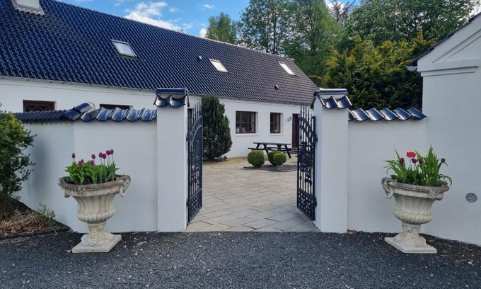 Frederikshavn Casa | Elling Bed & Breakfast