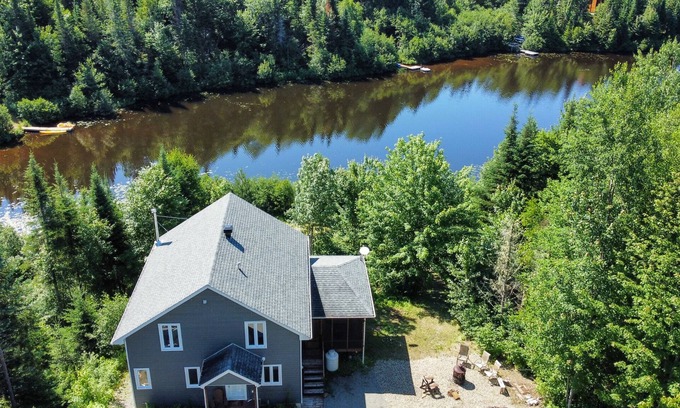 Saint Come Chalet De Esquí | Elliso : lake | ski | outdoor fire pit