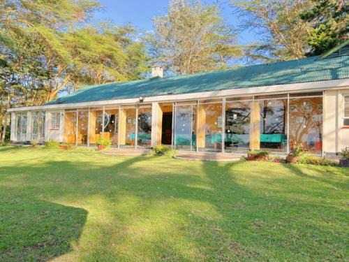 Naivasha Hotel | Elsamere Lodge Naivasha