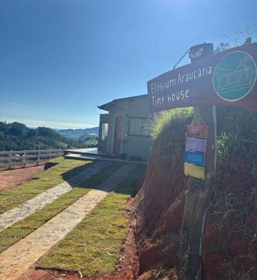 Costas Casa | Elysium Araucária Tiny house