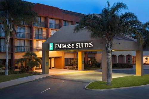 San Luis Obispo Hotel | Embassy Suites San Luis Obispo