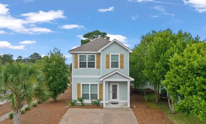 West Panama City Beach Casa | Emerald Beach Cottage, Walk to the Beach!
