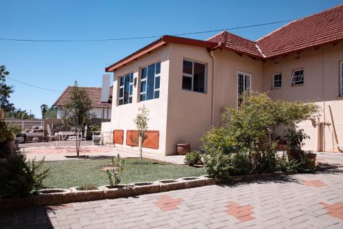 Windhoek West Cama Y Desayuno | Emerald Bed&Breakfast
