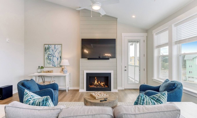 Bermuda Bay Condominio | Emerald Escape 3 Bedroom Condo at Hamilton Cay Reserve
