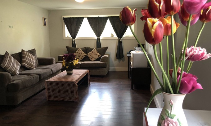 Charlottetown Casa | Emerald Gem is a beautiful Guest House near everything: Water, Park & Downtown