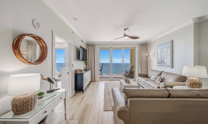 West Panama City Beach Condominio | Emerald Isle 2010 "Coastal Hippy Chic" w/Pool, FREE Tix & Beach Service for 4