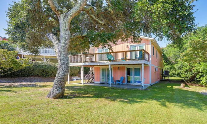 Emerald Isle Casa | Emerald Isle Vacation Rental, Walk to Beach!