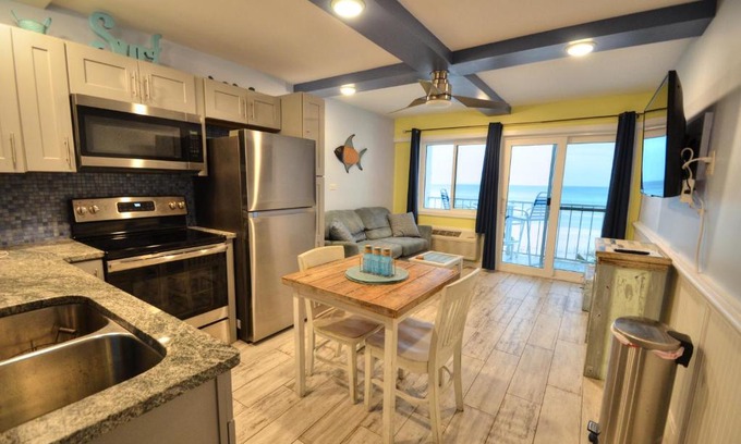 Panama City Beach Apartamento | Emerald Villa