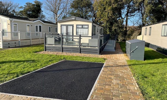 New Forest District Complejo | Emma's Pad at Hoburne Naish - New Forest - Wheel chair Accessible with wetroom and ramp