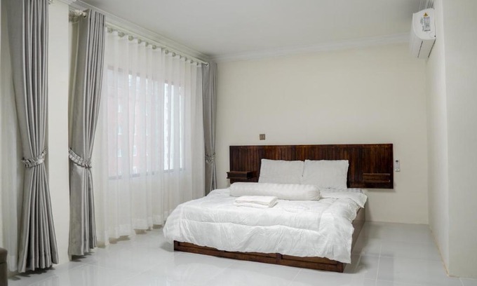Prampir Makara Casa | Empire House, Phnom Penh