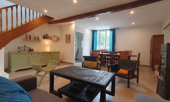 Lucy-sur-Cure Casa | EN FAMILLE OU ENTRE AMIS ENTRE LYON ET PARIS SUR A6 - Pets welcome