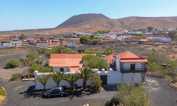 Antigua Apartamento | En Fuerteventura apartamento frente al volcán Gayría en finca rural ecológica