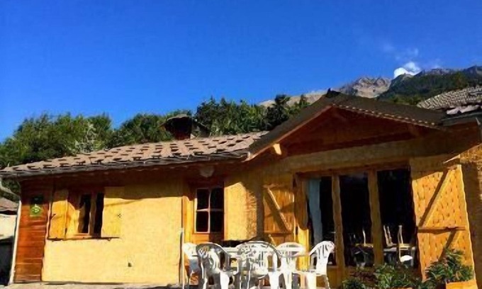 Faucon-de-Barcelonnette Apartamento | En toute amitié .