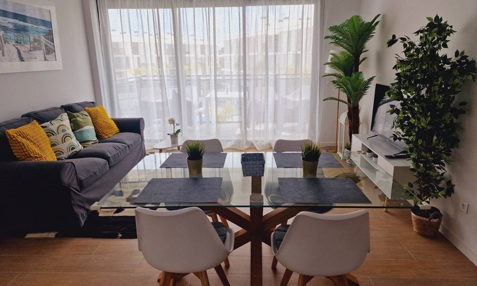 San Juan de Alicante Apartamento | Encantador apartamento cerca de la playa ideal para familias