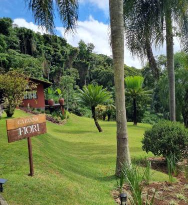 Pomerode Chalet De Esquí | Encantador Chalé em meio a Natureza para 4 pessoas