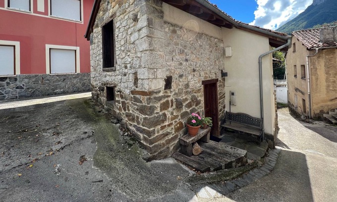 Campo de Caso Cabaña | Encantadora Casa LL,Wifi,cerca Parque Natura Redes