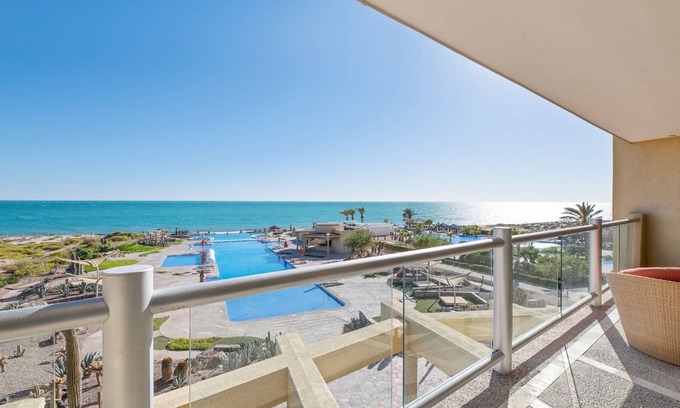 Puerto Penasco Condominio | Encanto Living 0302 por Kivoya