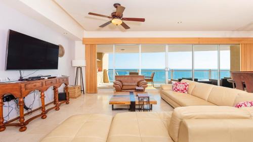 Puerto Penasco Apartamento | Encanto Living 1104 by Kivoya
