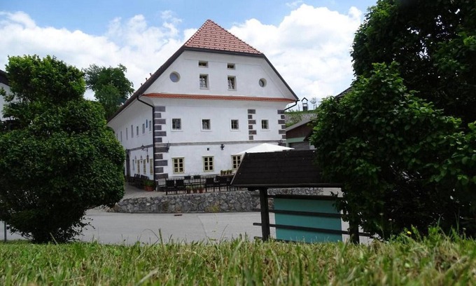 Dobrova-Polhov Gradec Apartamento | Enchanted Misty Valley Cottage Apartments - Standard One Bedroom Apartment