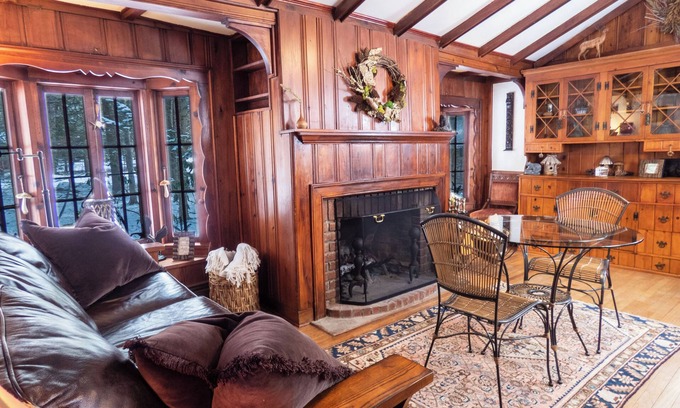 Smallwood Cabina | Enchanted Fox Dell Cottage