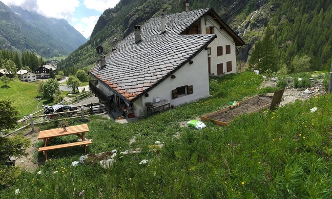 Gressoney-la-Trinite Casa | Encantador chalet en las pistas de esquí