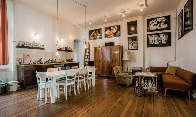 Friedrichshain Apartamento | Enchanting 142m² or 1530 ft² Loft/Flat in F'Hain