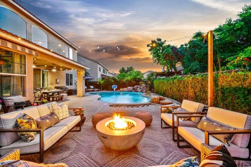 Clovis Casa | Enchanting Clovis Haven with Hot Tub and Private Pool!