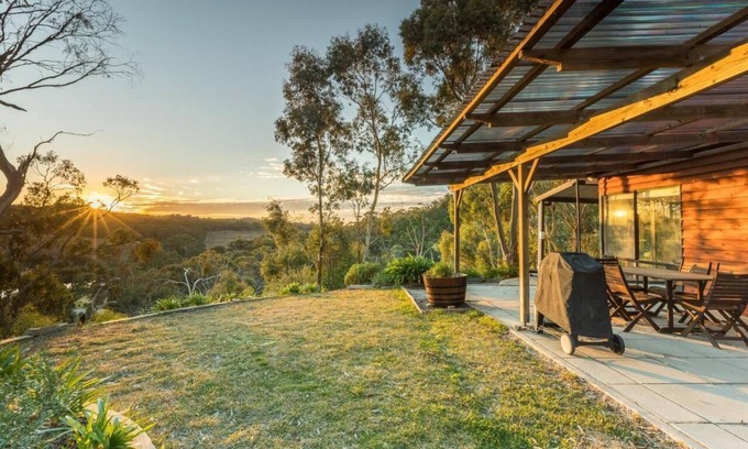 Spring Gully Casa | Enchanting Cottage with Vineyard & Bushland Views in Clare Valley