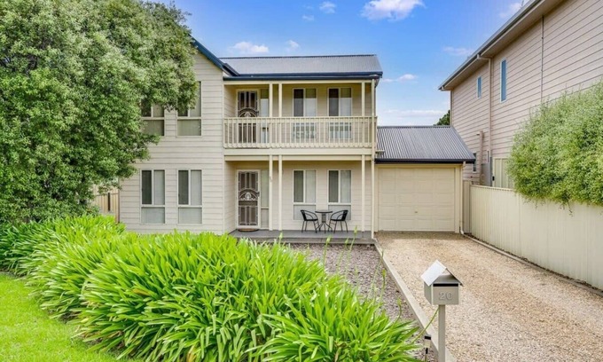 Encounter Bay Casa | Encounters by the Sea 20 Whalers Rd Encounter Bay