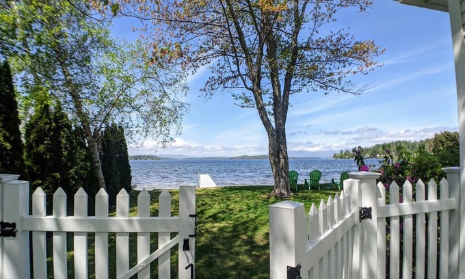 Gilford Casa | Endless Summer Cottage
