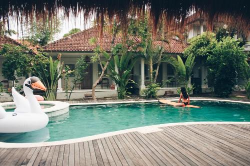 Downtown Kuta Apartamento | Endless Summer Surf Camp Kuta