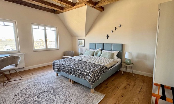 Fuerth Apartamento | EngelHaus*Dreamlike attic apartment for 2, near main station