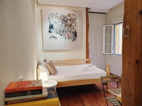 Chueca Apartamento | Enjoy a cosy studio in Malasaña BAR