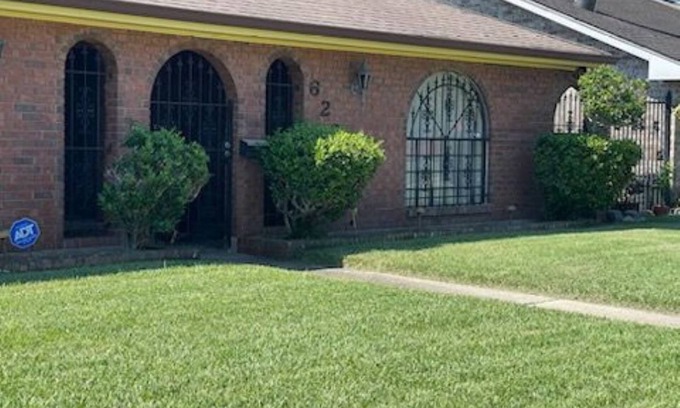 Old Aurora Casa | Enjoy a Delicious Summer While Staying in this Lovely Home in Enchanting NOLA!