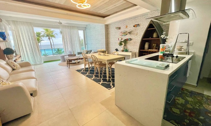 Villas Del Mar Apartamento | Disfrute de la vida de playa en este lugar cerrado.
