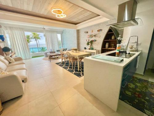 Villas Del Mar Apartamento | Enjoy beach life at this gated