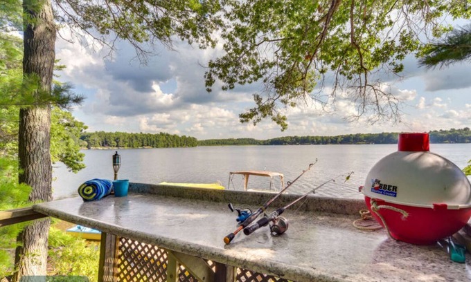 Webster Casa | Enjoy Every Season on Lake Viola!