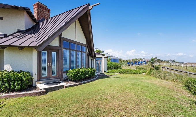 Debordieu Colony Villa | Oceanfront Unidad End Villa Cerca de la Playa Club, parque infantil y piscina