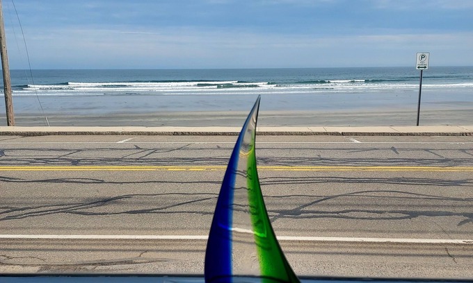 York Beach Condominio | Enjoy Long Sands Beach Seascapes from the Sea Snug condo