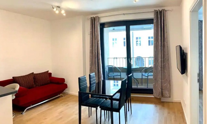 Mitte Apartamento | ENJOY new flat in MITTE for couples and families