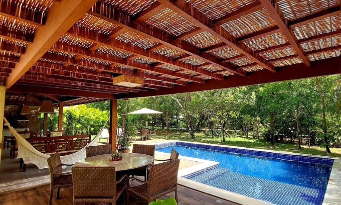 Praia do Forte Casa | Casa 4 suites, en Praia do Forte, cerca de la playa y la villa.