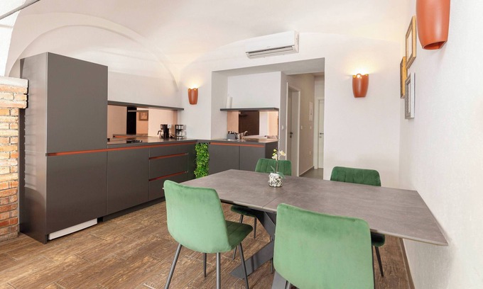 Ljubljana Apartamento | Enjoy the convenience and comfort while exploring the beauty of Ljubljana.