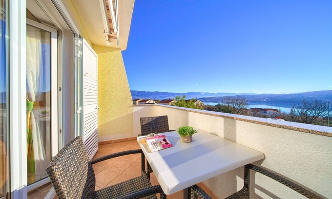 Cizici Apartamento | Disfrute de la vista al mar | Apartamento moderno en el idílico contacto de Cizici con el propietario
