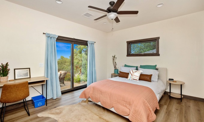 Prescott Casa | Enjoy the tall pines!