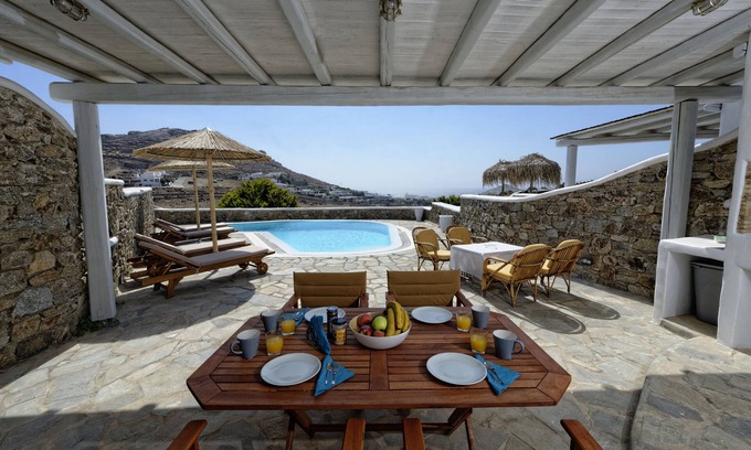 Kalafatis Villa | Villa tradicional de 160 m2 con impresionantes vistas al mar / corta distancia a pie